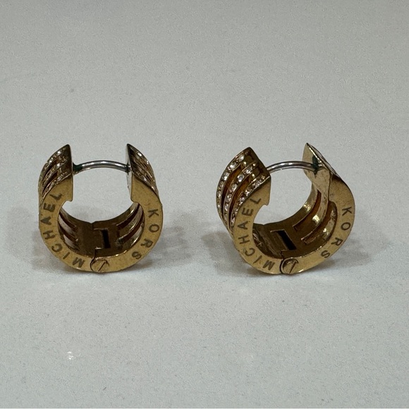 Michael Kors Pave Bar Huggies - yellow gold - Picture 6 of 8